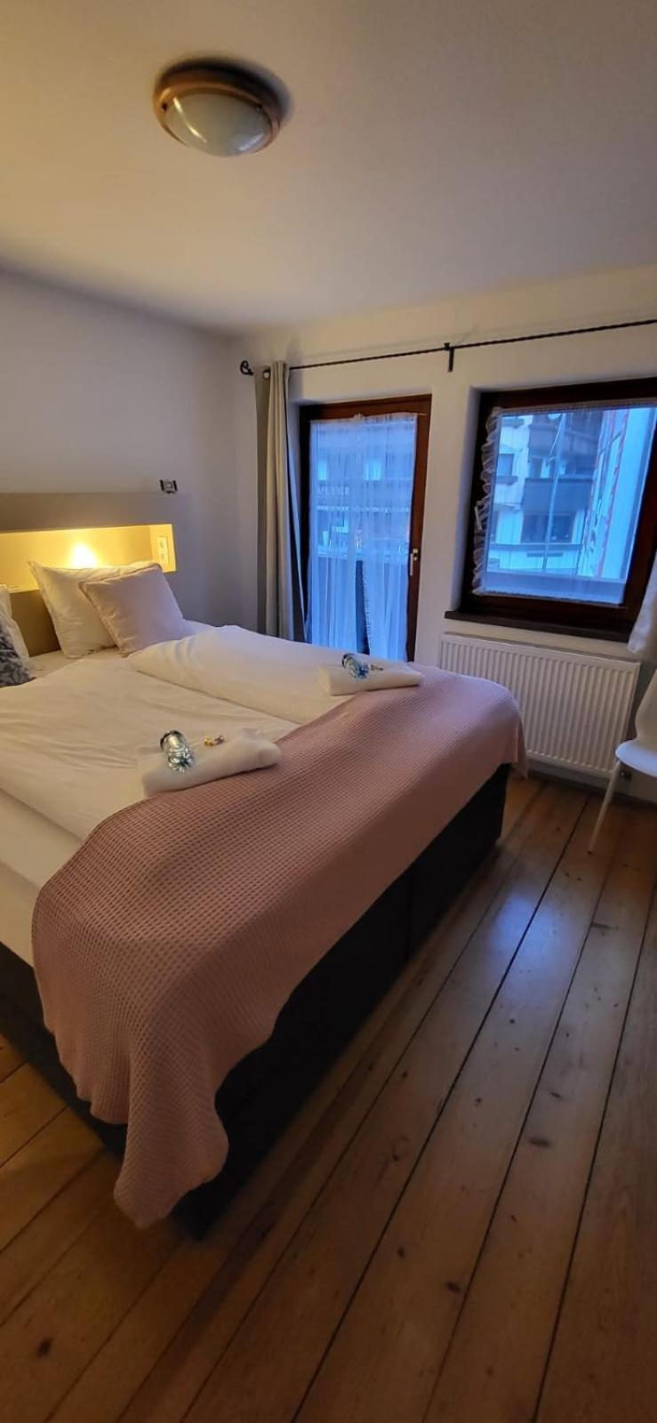 Zum Schneider Bed & Breakfast Finkenberg Luaran gambar